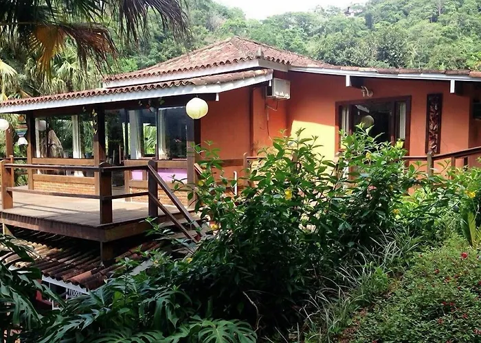 Pousada Pedras Brancas